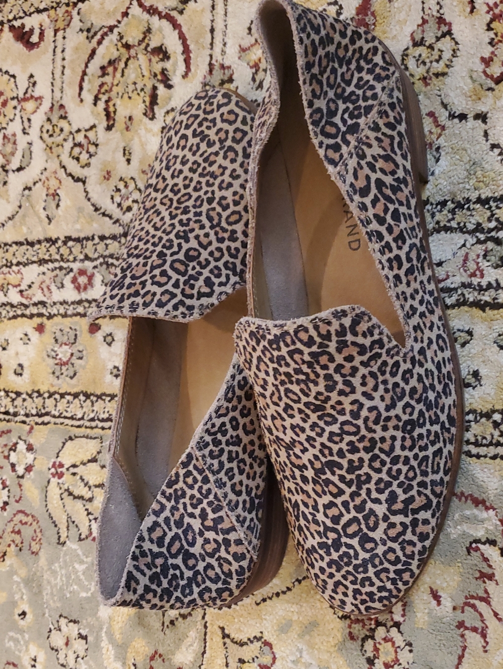 Lucky brand cheetah print shoes Size 6 Like New condition